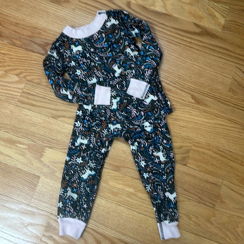 Hanna Andersson girls unicorn pajamas size 3T